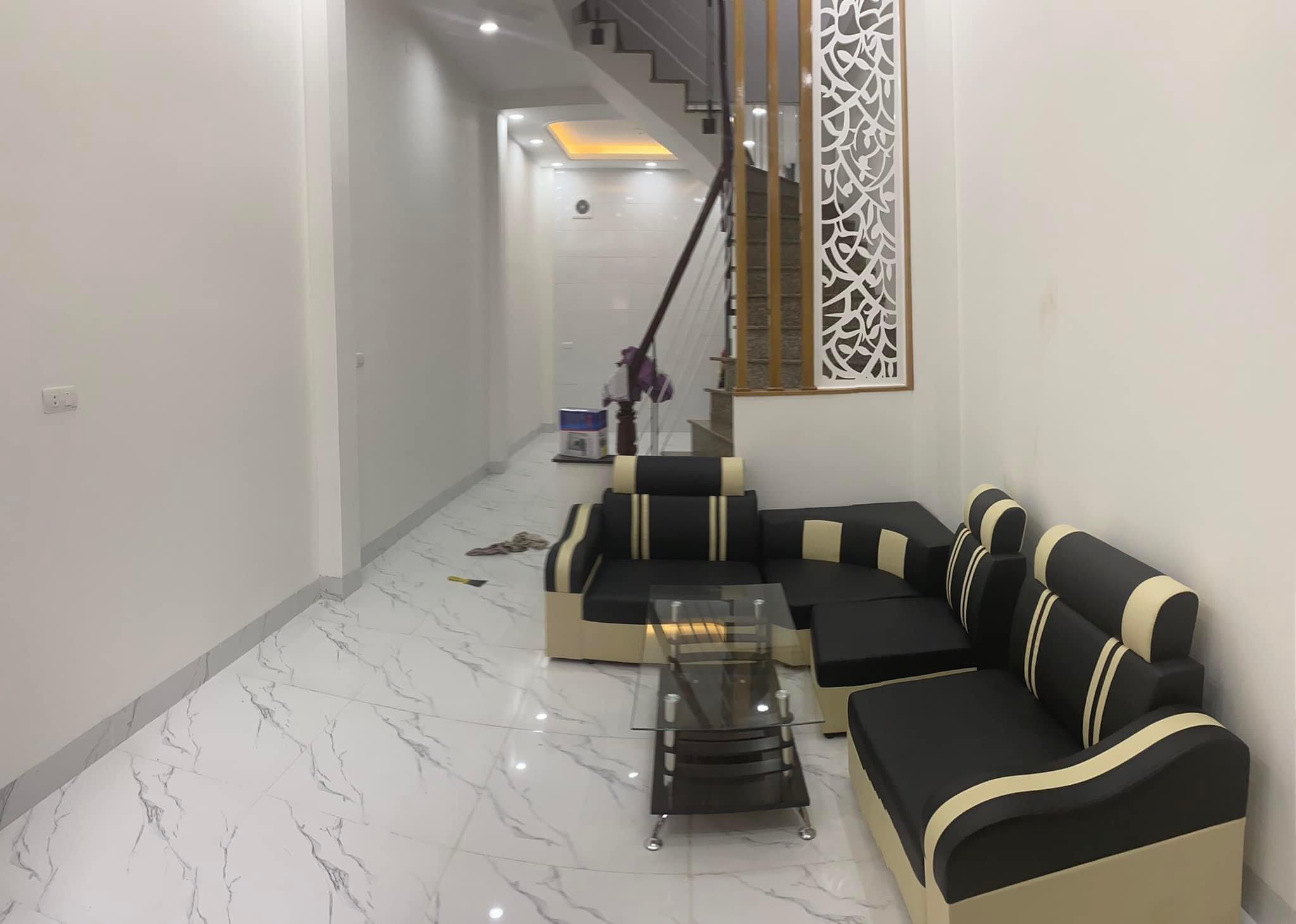 PHỐ ĐỊNH CÔNG THƯỢNG THANH XUÂN DIỆN TÍCH 32m2, GIÁ 3.7TỶ, 4 TẦNG, 3 NGỦ CỰC RỘNG