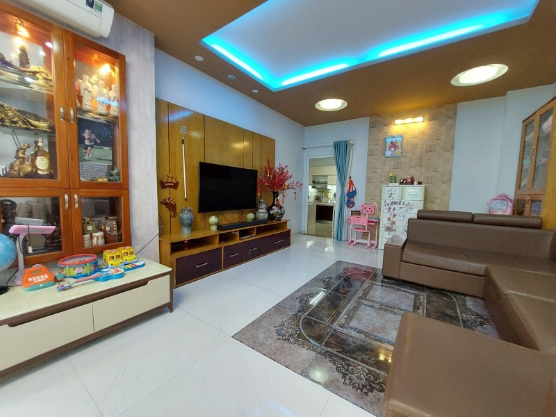 Nhà Hẻm xe tải Thoại Ngọc Hầu, 5mx15m, 75m2, giá 6,3 tỷ, kinh doanh.