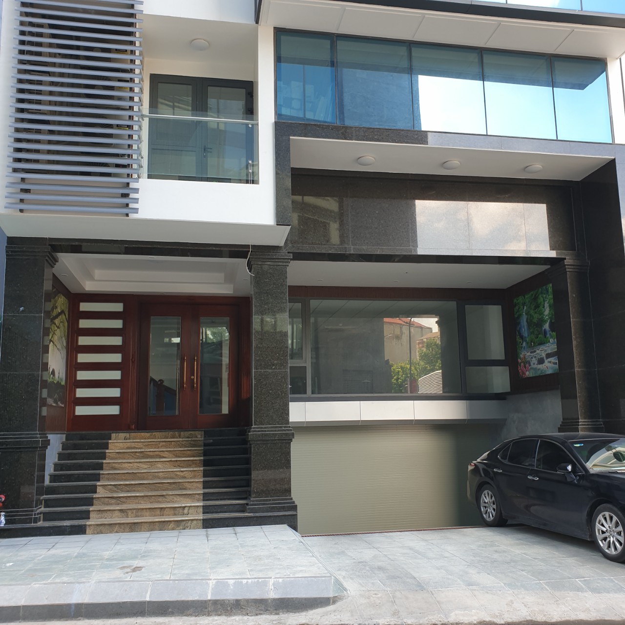 BÁN TÒA VĂN PHÒNG PHỐ ĐÀO TẤN, BA ĐÌNH,120m2 x MT 10m, LÔ GÓC, 8T THANG MÁY, CÓ HẦM, 41 TỶ