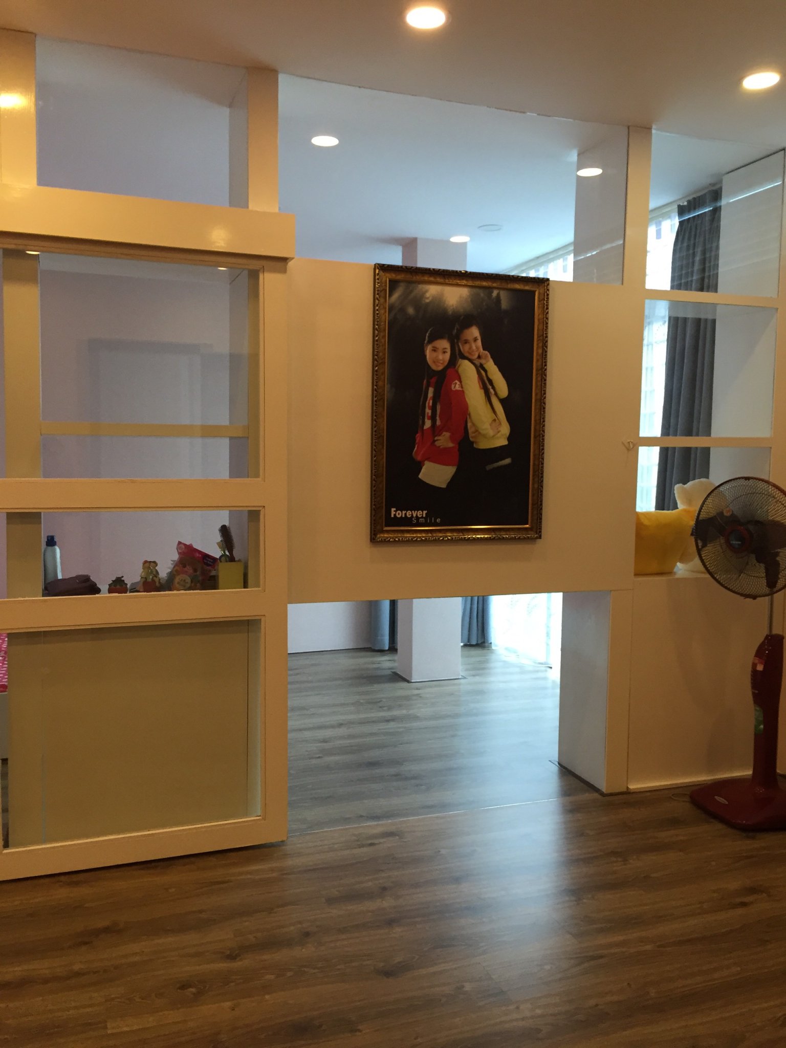 Cho thuê nhà riêng ngõ 100 Hoàng Quốc Việt, 80 m2, 5 tầng, 25 tr.