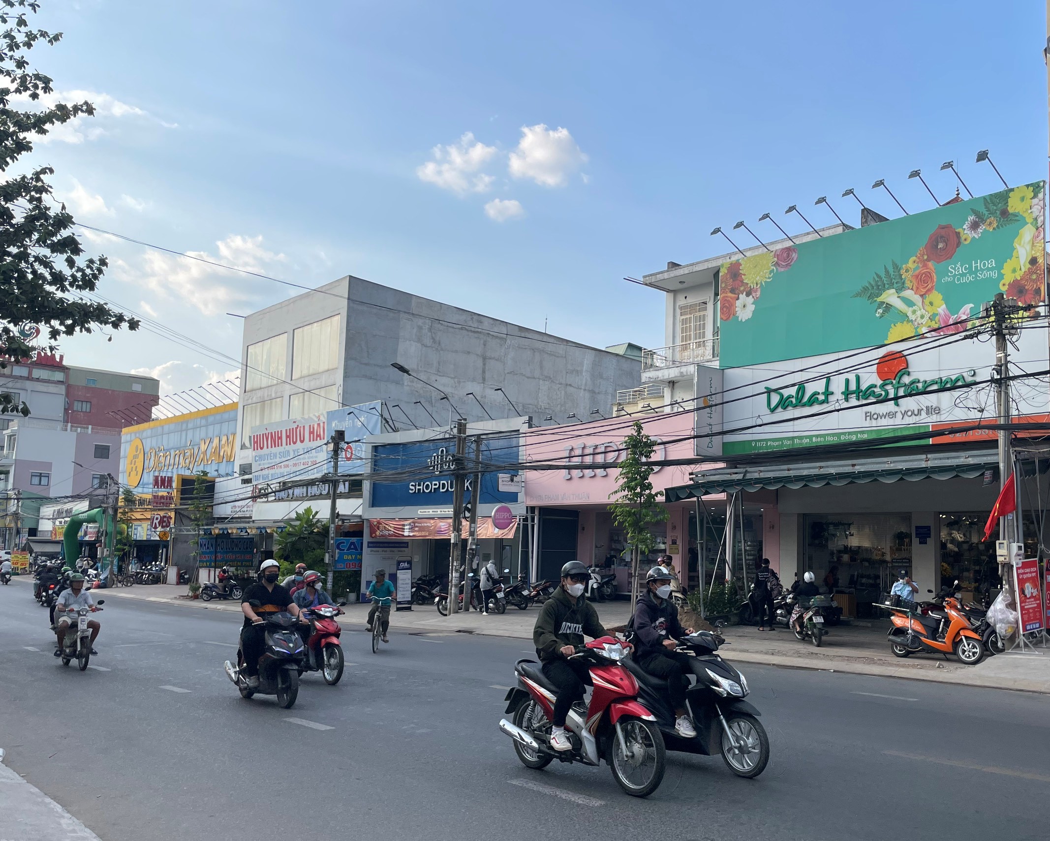  200m2