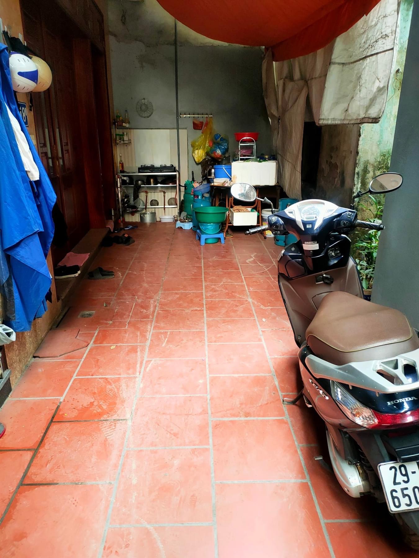 CHỦ NỢ NGÂN HÀNG CẦN BÁN GẤP NHÀ THƯỢNG THANH, LONG BIẺN, Ô TÔ ĐỖ CỔNG: 37,5M, HƠN 2TỶ CHÚT