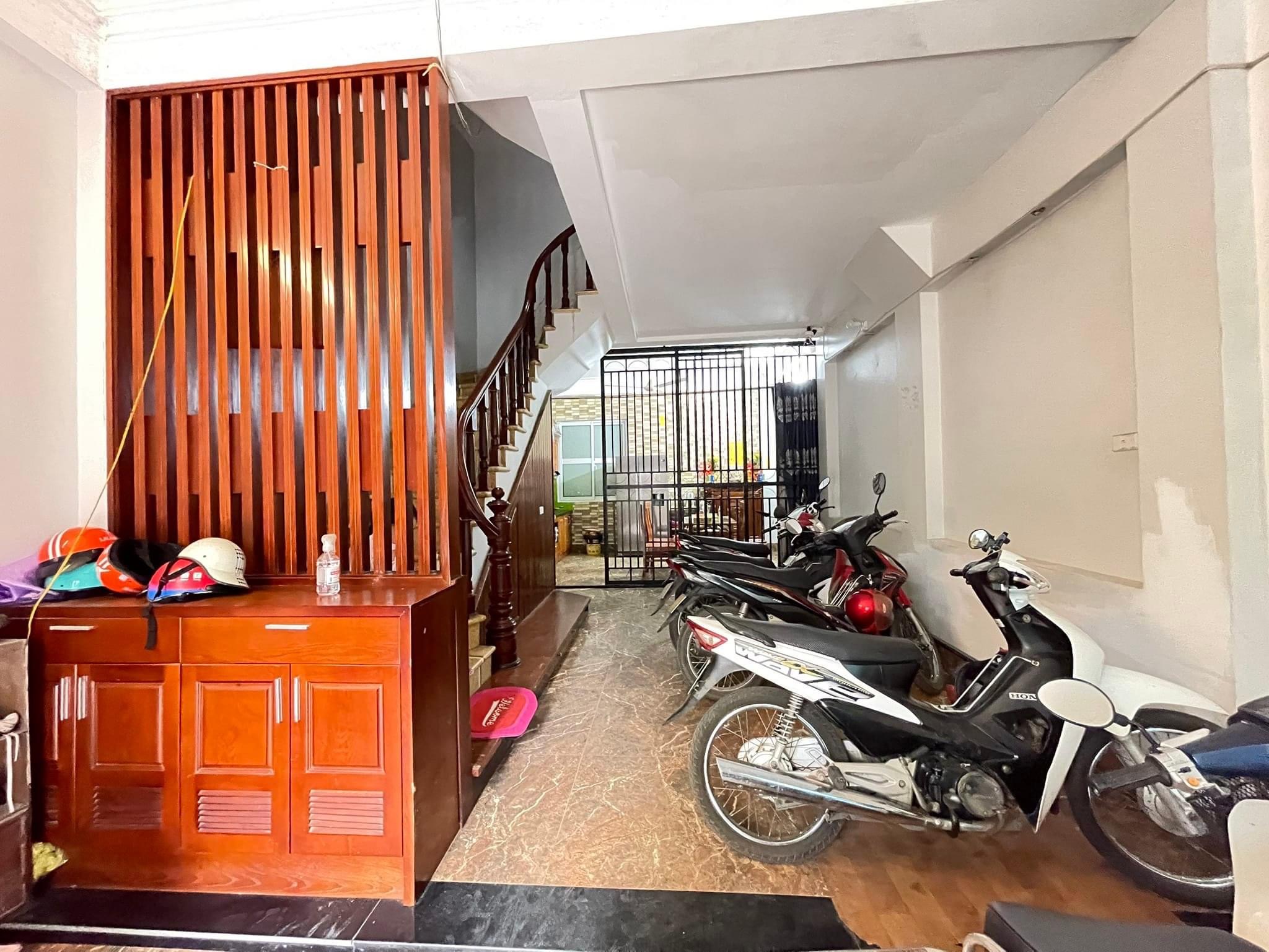 Bán Nhà Ngõ 63 Trần Quốc Vượng,ô tô đỗ cửa, CCMN dòng tiền ổn định,58m2*6tầng,mt:5m.