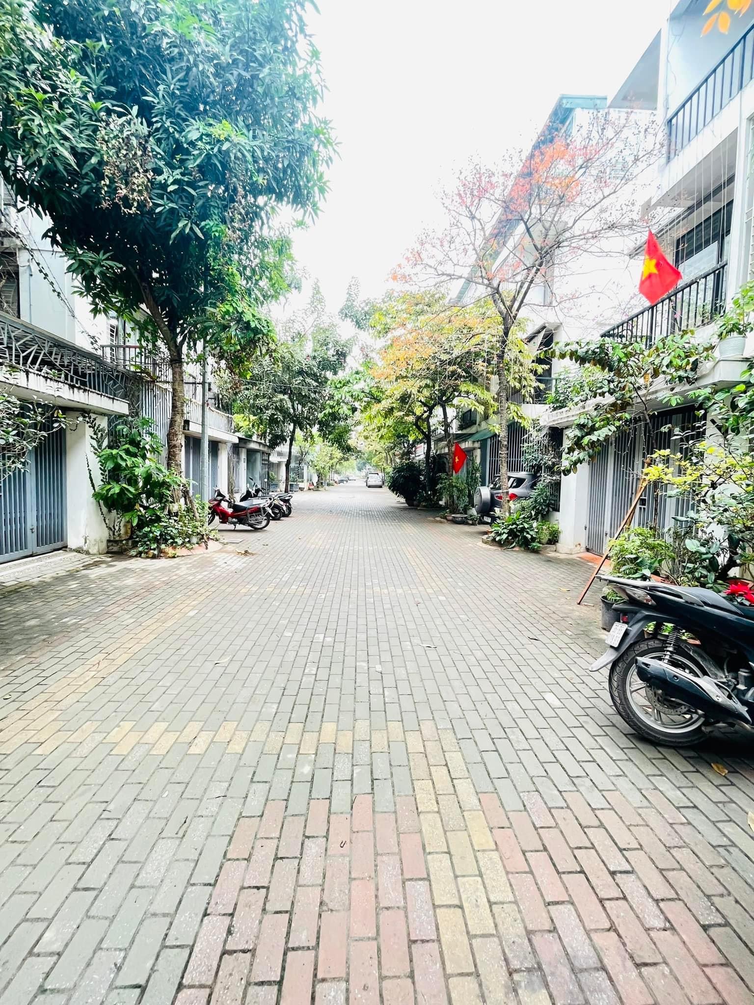 Siêu phẩm khu đô thị Ao Sào Hoàng Mai, gara, 70m 4 tầng