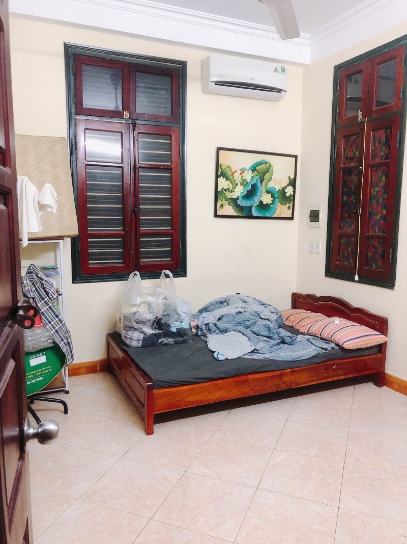 Bán nhà Chùa Bộc 46m2 x 4 tầng, ngõ nông, thông sang Tam Khương, 3 gác phi, 6.5 tỷ