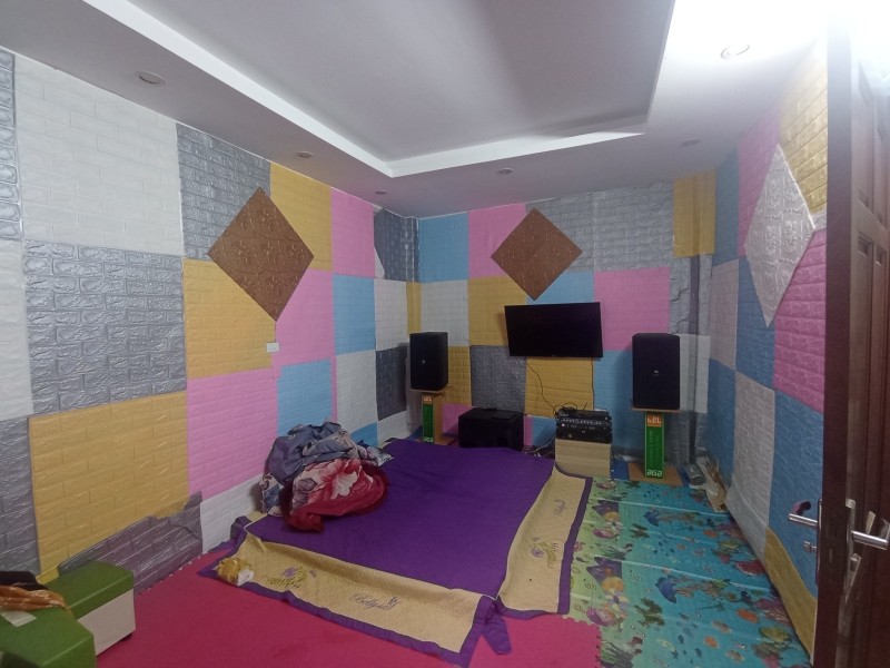 BÁN NHÀ KHU VĂN MIẾU - TRUNG TÂM ĐỐNG ĐA 32M2 X 4 TẦNG, NGÕ THÔNG, RỘNG, Ô TÔ VÀI BƯỚC CHÂN, 3.8 TỶ