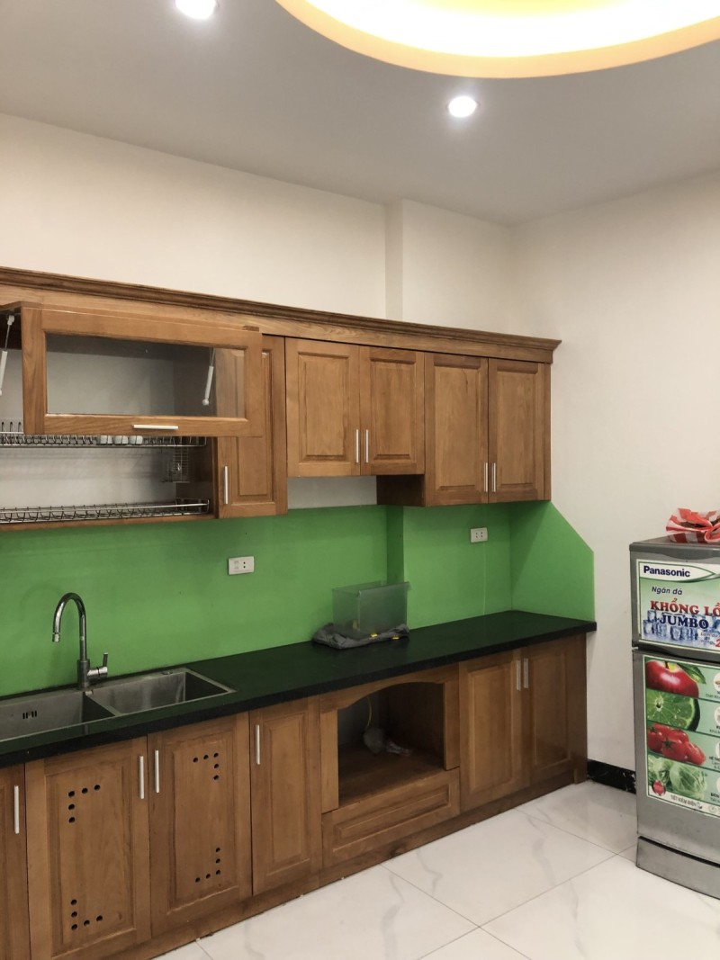 BÁN NHÀ ĐẸP Ở LUÔN THÁI HÀ, TRUNG TÂM QUẬN ĐỐNG ĐA, 40M2 X 5 TẦNG, 2 THOÁNG, 4.9 TỶ