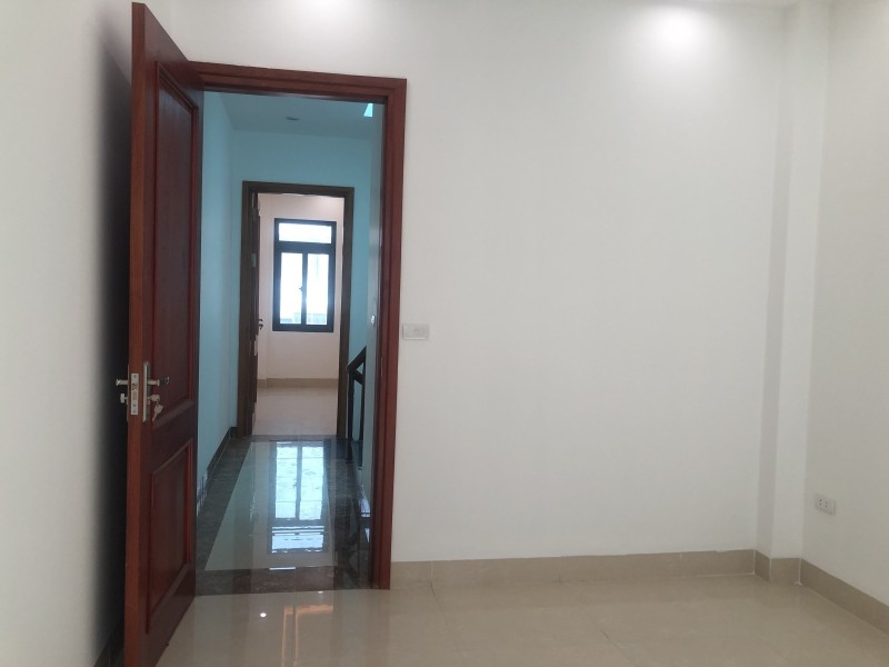 BÁN NHÀ XÃ ĐÀN 30M2 X 4 TẦNG, 2 THOÁNG, NGÕ THÔNG, RỘNG, 4.25 TỶ