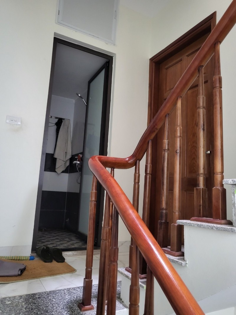 Bán nhà 31m2 nhỉnh 3 tỷ khu Ga Hàng Cỏ 4 tầng, MT6m