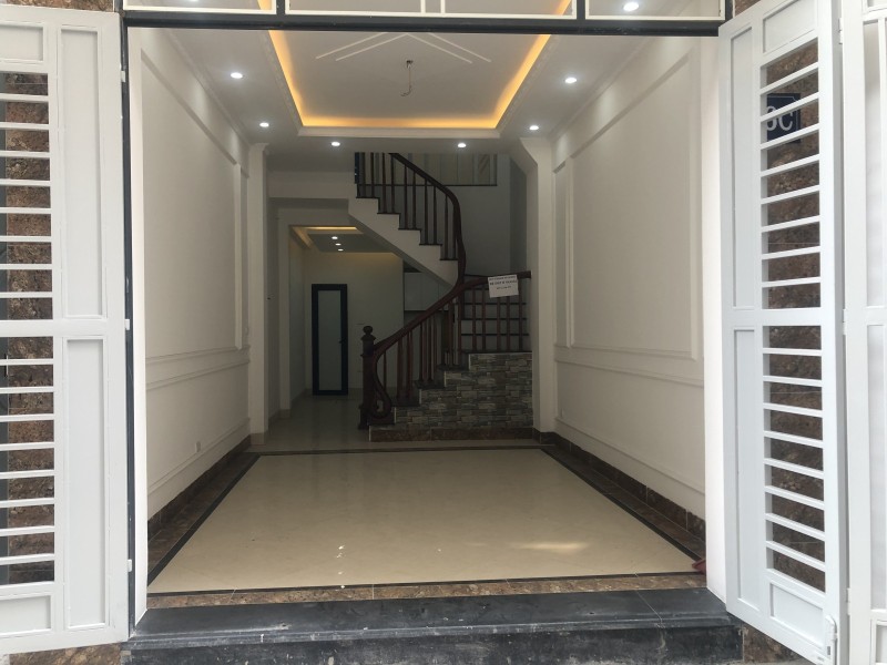 BÁN NHÀ NGÕ 178 TÂY SƠN, Ô TÔ ĐỖ CỬA, Ở SƯỚNG 44M2 4 TẦNG