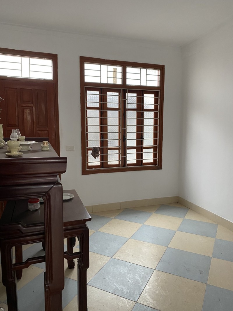 HIẾM HIẾM HIẾM BÀN NHÀ PHỐ HÀO NAM ĐỐNG ĐA 35M2 NGÕ THÔNG, 2 THOÁNG 4 TỶ