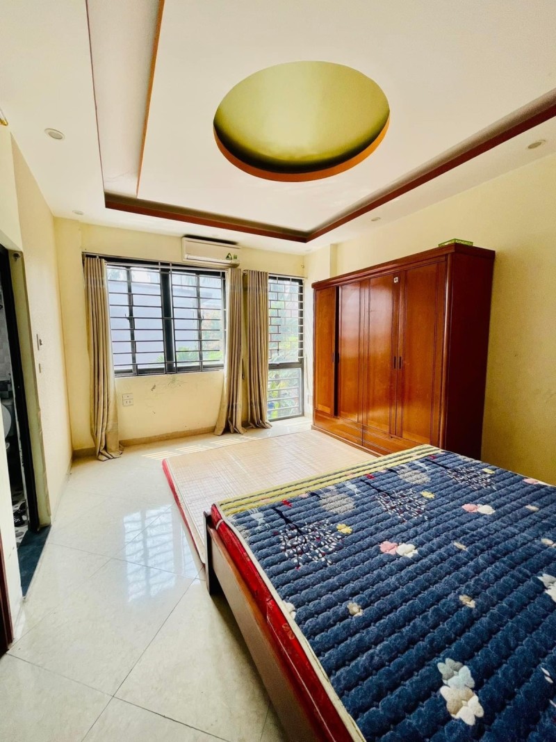 NHỈNH 3 TỶ SỞ HỮU NHÀ 50M2 X 3T TRUNG TÂM ĐỐNG ĐA, NGÕ THÔNG TỨ TUNG, BAN CÔNG LỘNG GIÓ