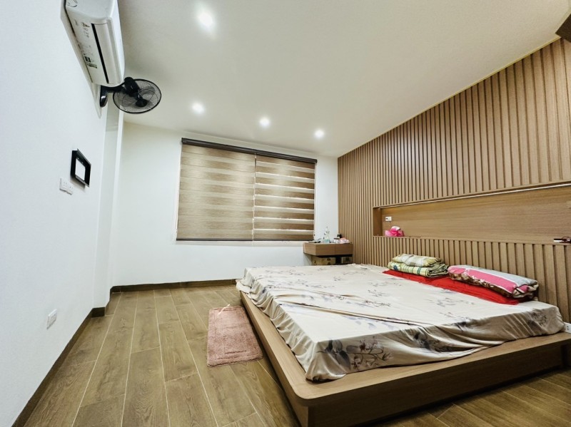 BÁN NHÀ NGUYỄN LƯƠNG BẰNG DT 32M2 X 4 TẦNG, NGÕ NÔNG, GẦN PHỐ, GẦN Ô TÔ, 4.8 TỶ