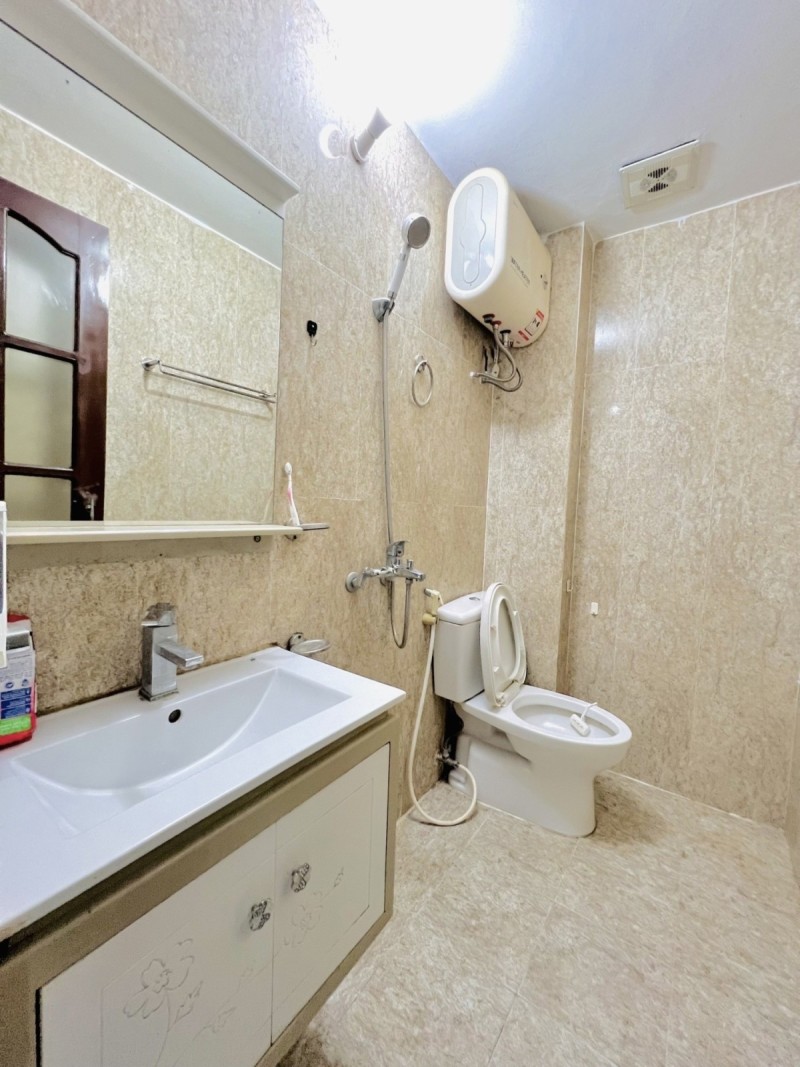 HIẾM! BÁN NHÀ ĐẸP Ở LUÔN THÁI HÀ, TRUNG TÂM QUẬN ĐỐNG ĐA, 40M2 X 5 TẦNG, 2 THOÁNG, 5.5 TỶ