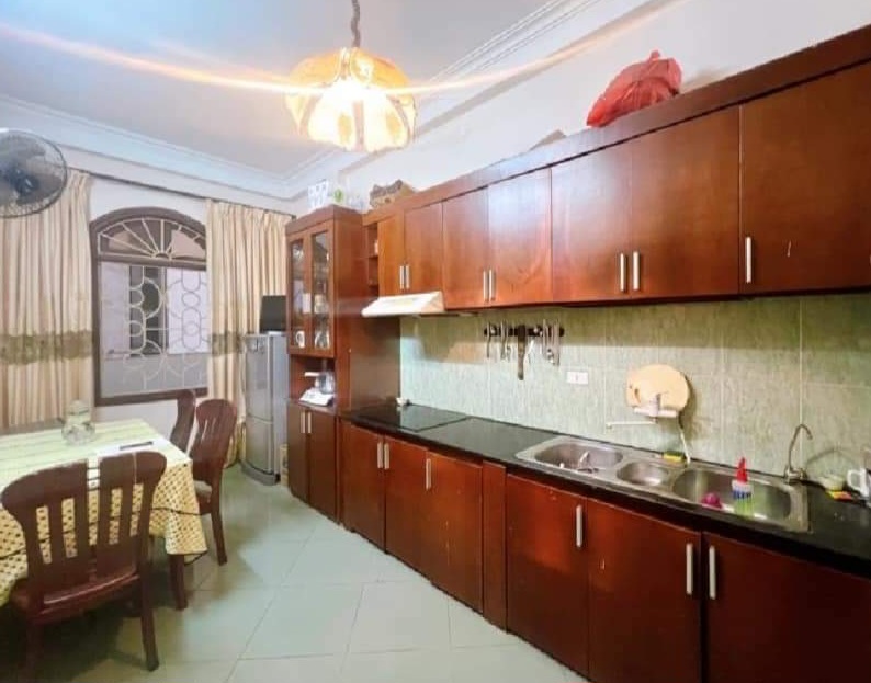 Bán nhà riêng Ngõ 21 Lê Văn Lương, Thanh Xuân Ngõ thông, Ô tô đỗ cửa 36m2 x 4 tầng,Mt 5m - 4.55 tỷ.