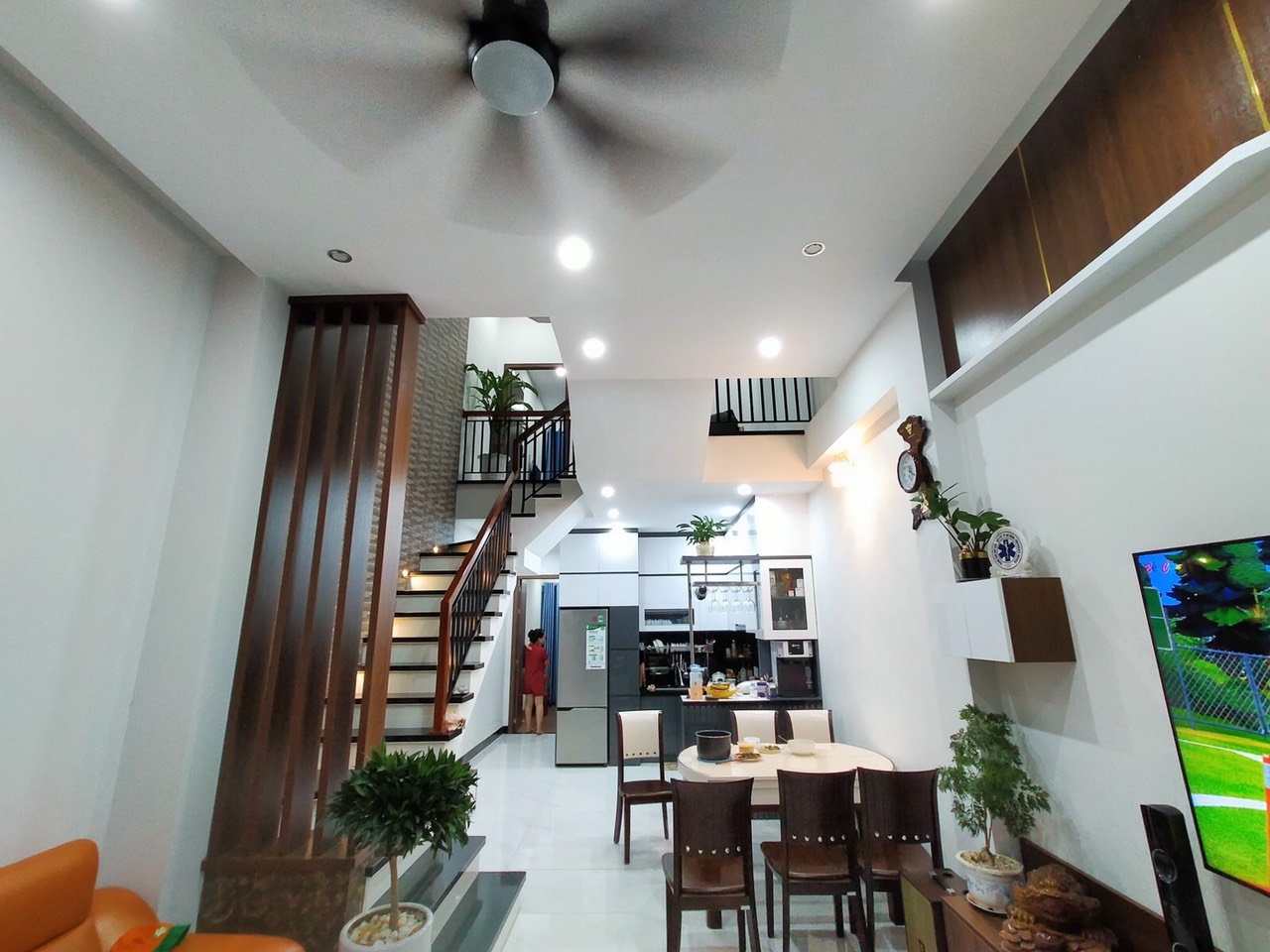 Bán gấp nhà 3 tầng Khái Tây - Ngũ Hành Sơn - 81m2 - nhỉnh 5 tỷ ( nhà đã xây hết 3 tỷ )