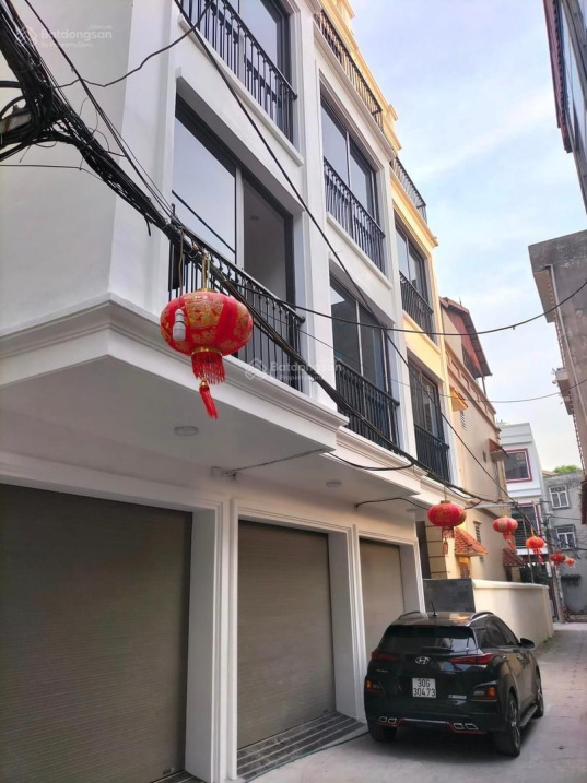 Bán gấp nhà phố Lý Tự Trọng, Hà Đông. 50m2x3t, chỉ 4 tỷ.