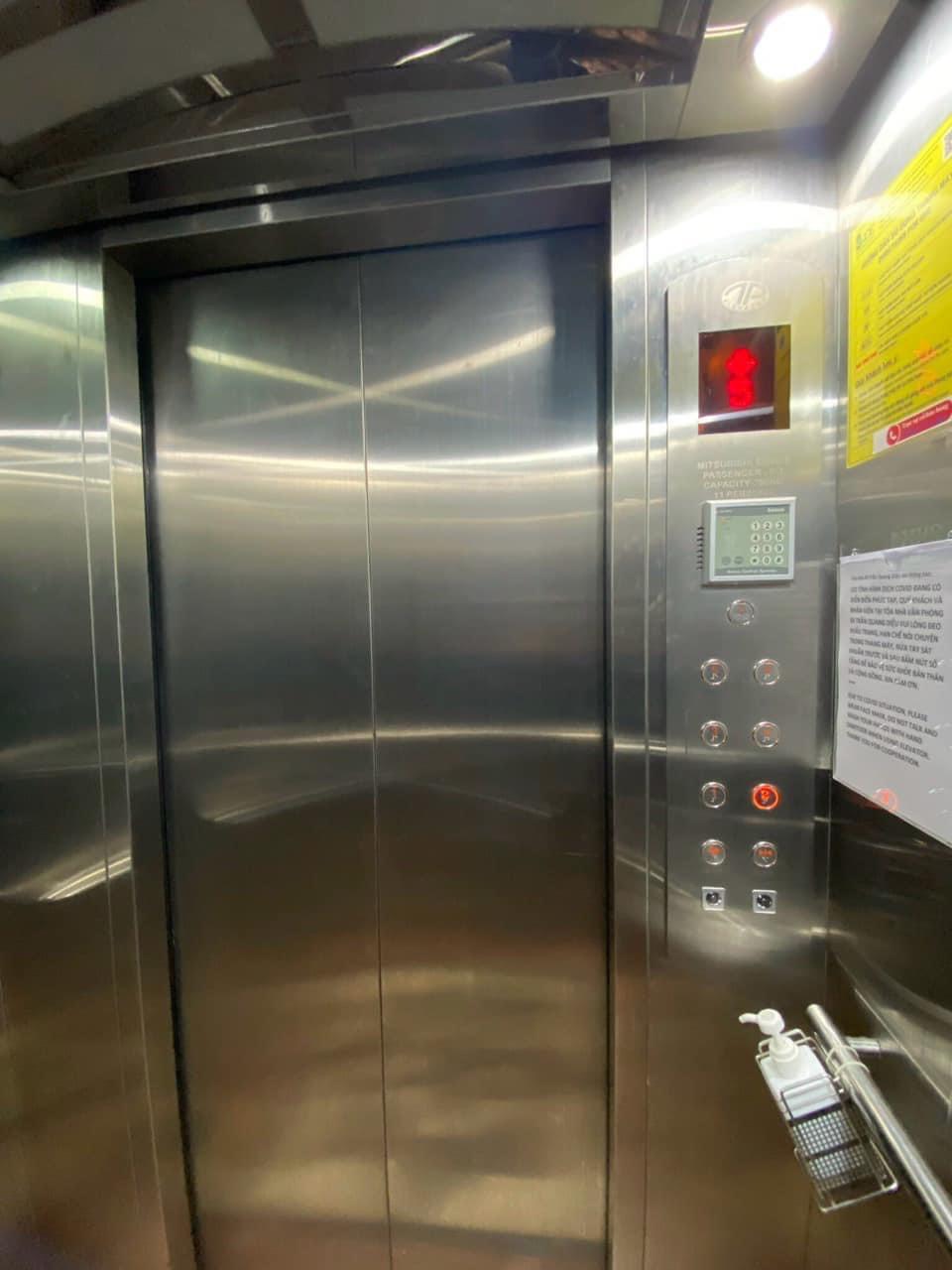 CHỦ BÁN NHÀ MẶT PHỐ TRẦN QUANG DIỆU, QUẬN ĐỐNG ĐA, D.TÍCH: 110, M.TIỀN: 6,8 MÉT, KD RẤT TỐT, GIÁ BÁN: 66 TỶ.