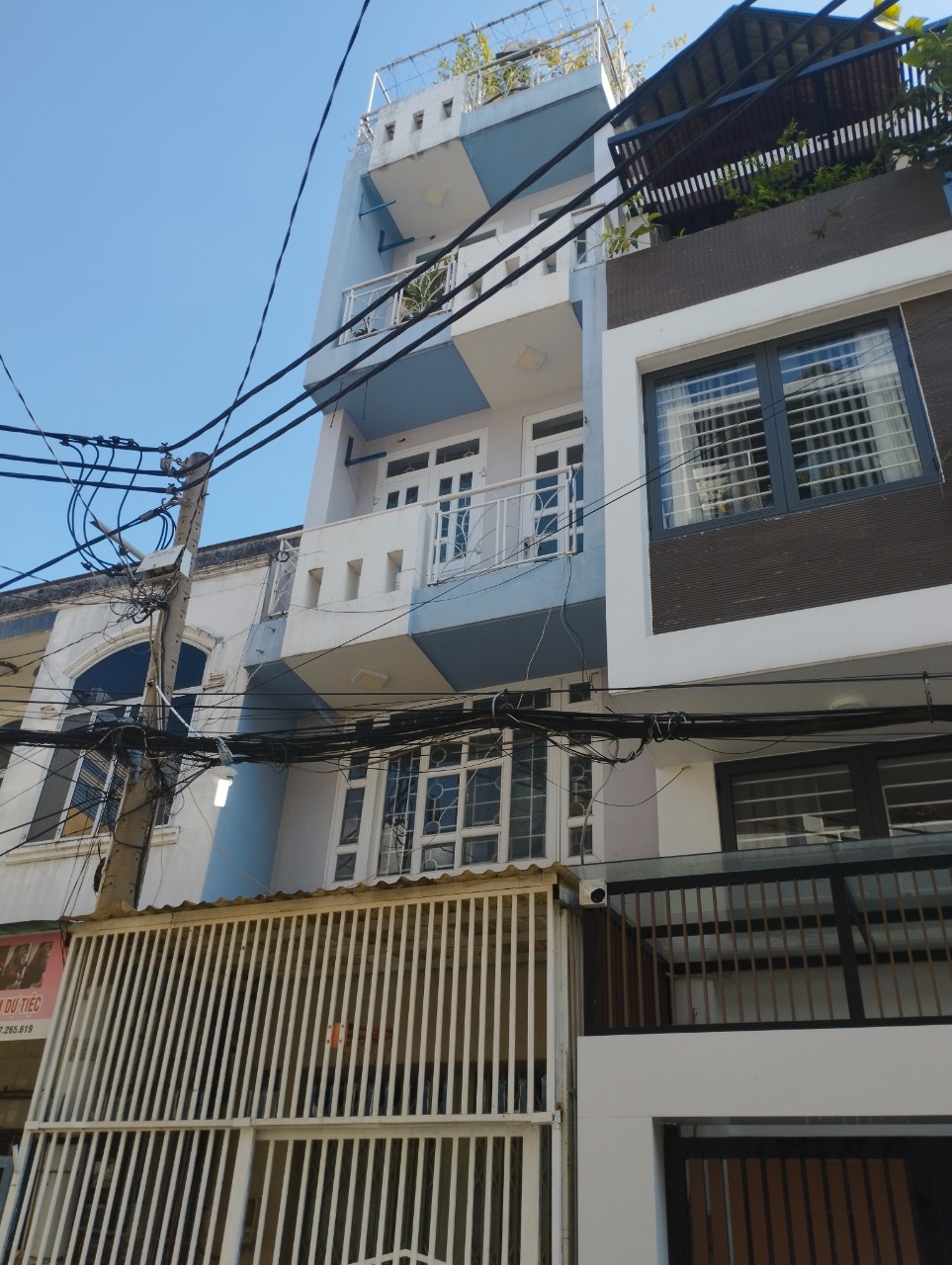 Bán Nhà Khu Bầu Cát, Hẻm Xe Hơi 8m, 5 Tầng, Chỉ 6 Tỷ