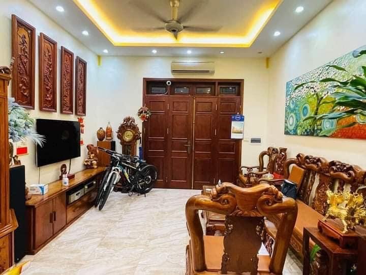 BÁN NHÀ ĐỘI CẤN - BA ĐÌNH. 2 THOÁNG - TẶNG FULL NỘI THẤT. 50m x 4 Tầng - mt 4.5m. Chỉ hơn 6 TỶ.