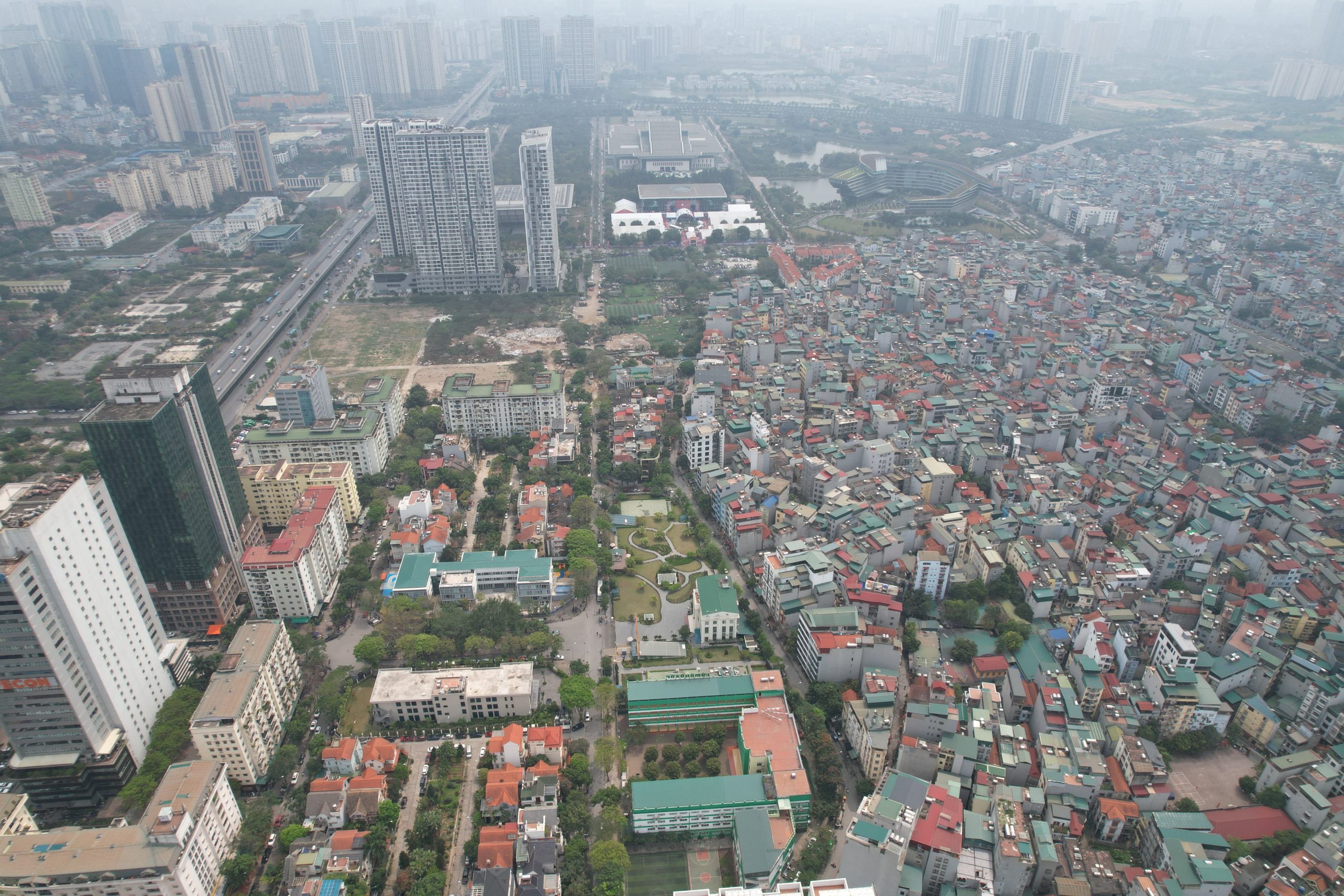 Siêu Mặt Tiền Phố Doãn Kế Thiện.Kinh Doanh Sầm Uất. 10m Mặt Tiền - 124m2