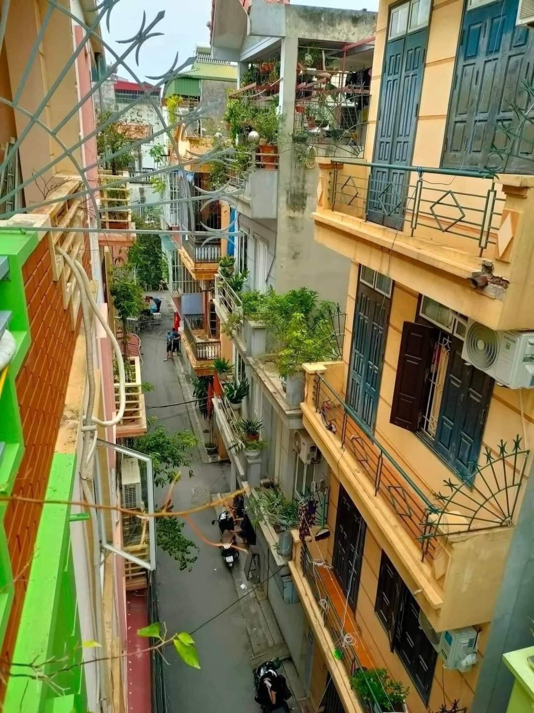 BÁN NHÀ TRƯƠNG ĐỊNH QUẬN HOÀNG MAI - 32M 4 TẦNG MT 3.3M - LÔ GÓC MẶT NGÕ THÔNG OTO 5 TẠ QUA NHÀ KINH DOANH NHỎ