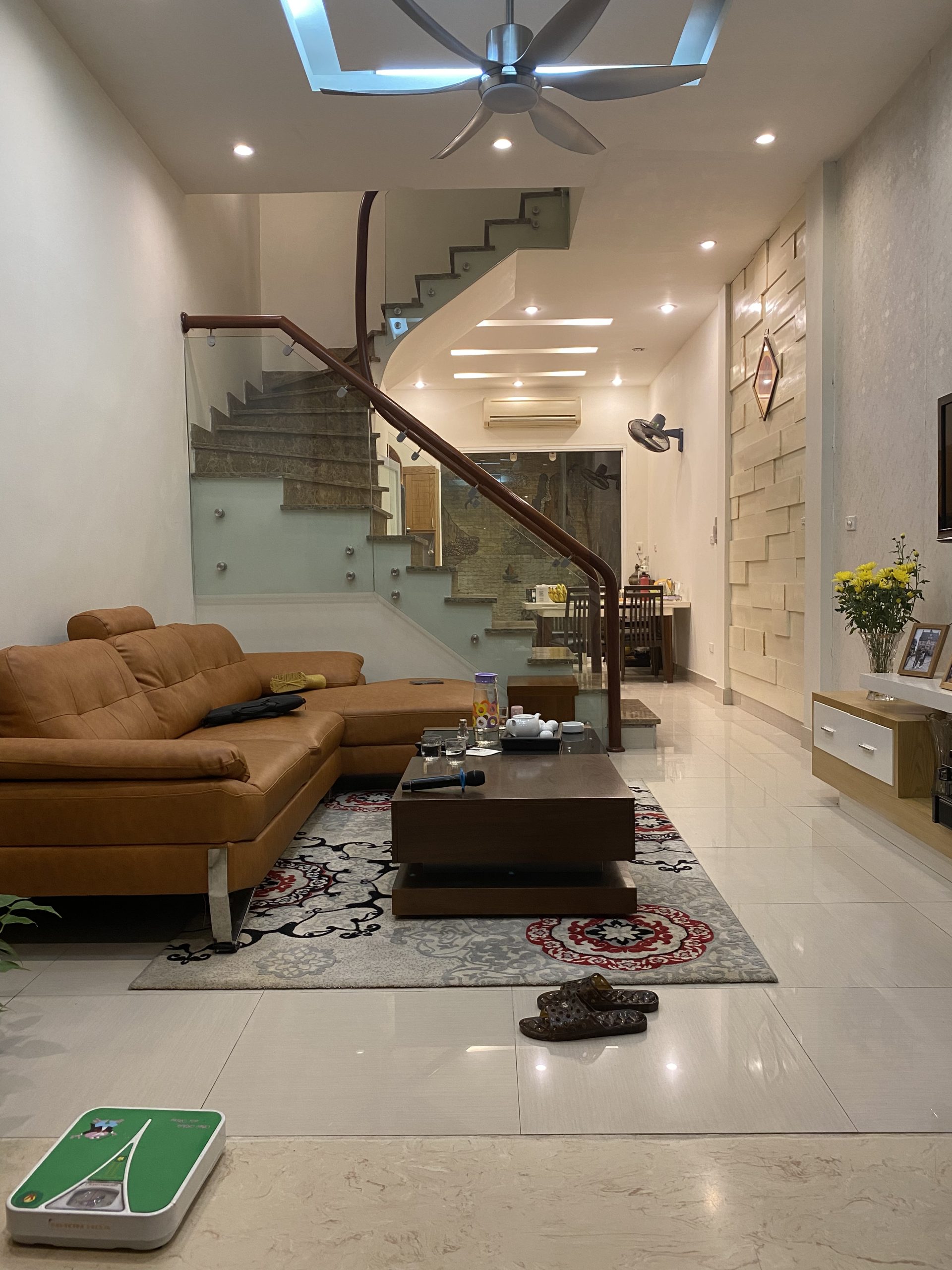 BÁN NHÀ MẶT NGÕ HỒ TÙNG MẬU, CẦU GIẤY 50M 5T, 8 TỶ, LÔ GÓC, NỘI THẤT NHẬP KHẨU, LH 0366892626