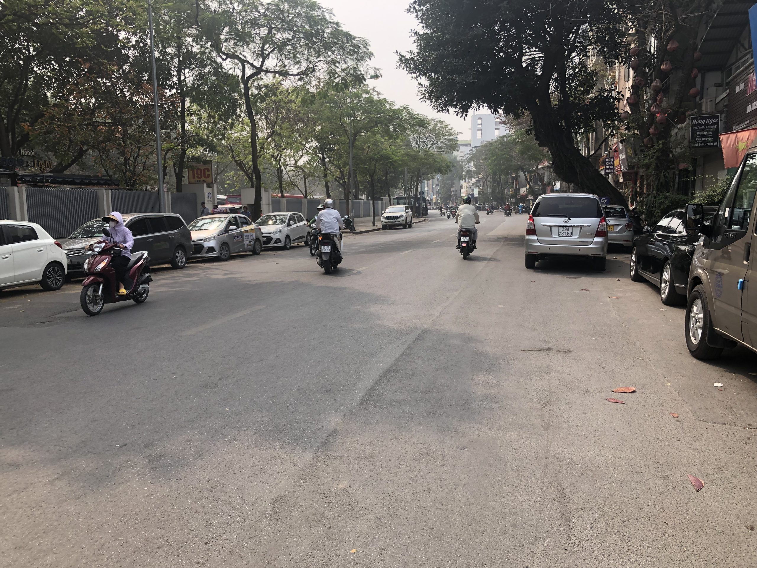 Bán nhà mặt phố quận Ba Đình 1500m2 (full thổ cư), mặt tiền 40m (nở hậu đẹp)