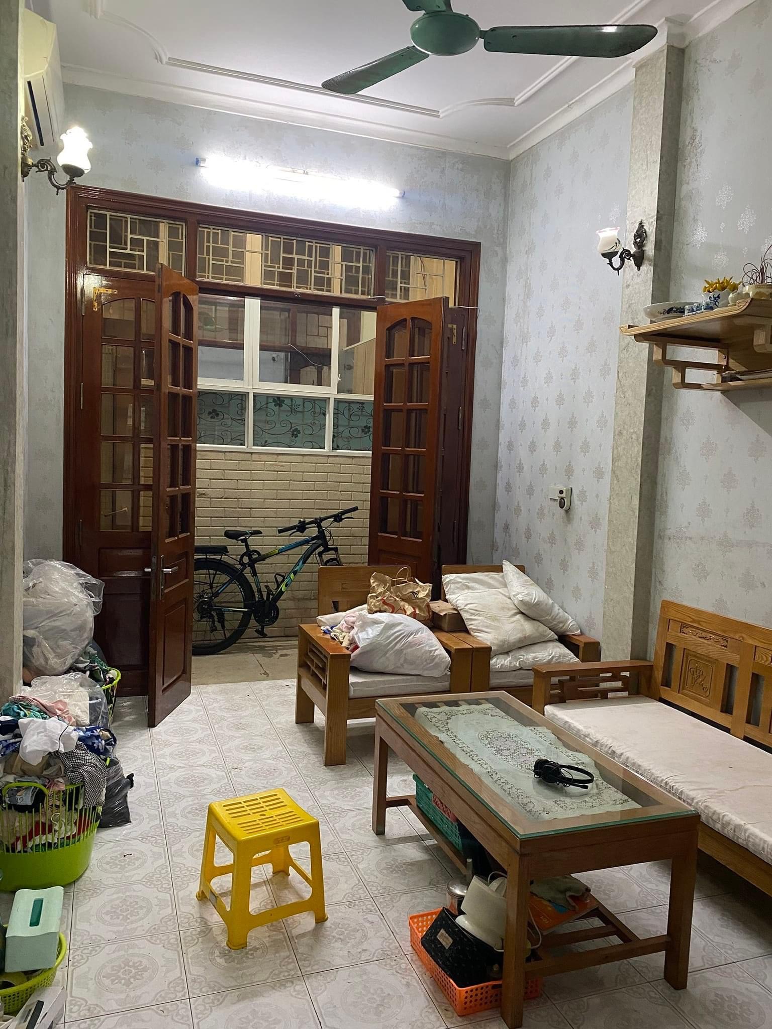 Chính chủ nhờ bán nhà Ngõ 21 Trần Quý Kiên Cầu Giấy 29x 3tầng x7 MT