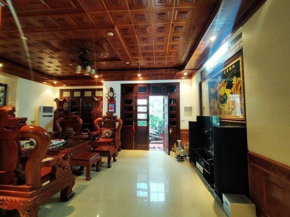 BÁN NHÀ NGÕ 557 NGUYỄN VĂN LINH. SÀI ĐỒNG .LONG BIÊN 70m² x 3 tầng giá 7.5 tỷ thương lượng nhẹ