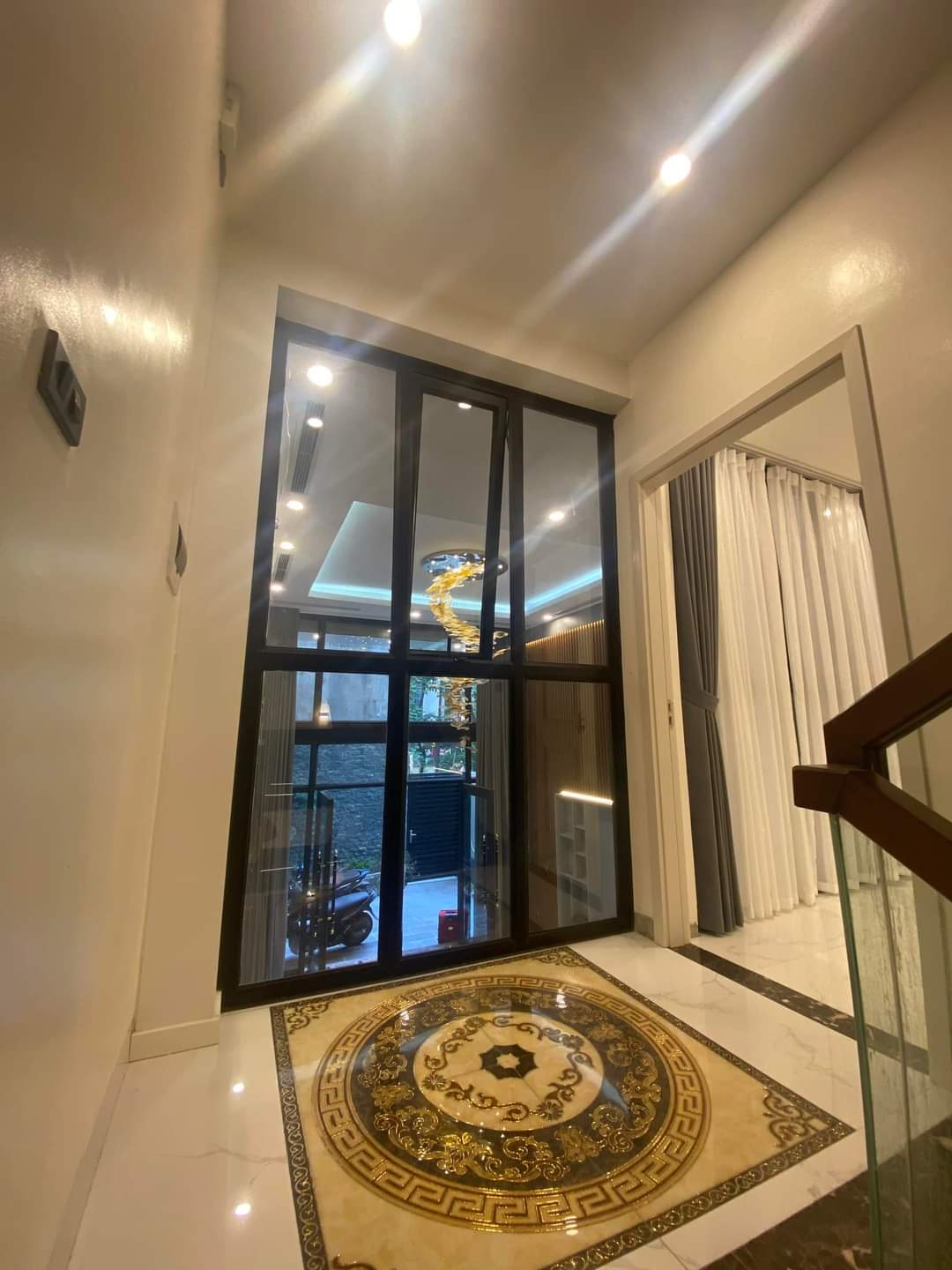 Nhà đẹp kinh doanh tại mặt phố Chiến Thắng Văn Quán Hà Đông diện tích 80m2mặt tiền 5m,5tầng giá 18tỷ