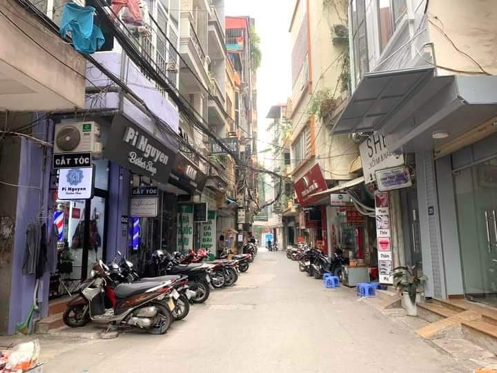 Bán nhà dân xây phố Tây sơn đống đa .mặt ngõ oto vào nhà kinhdoanh .