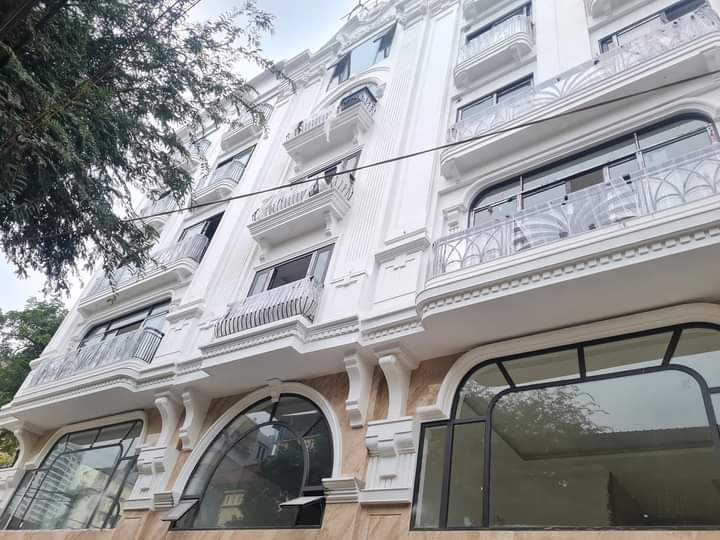 Bán nhà Chùa Bộc Đống Đa 55m2 7 tầng thang máy nhập vỉa hè ô tô tránh giá tốt