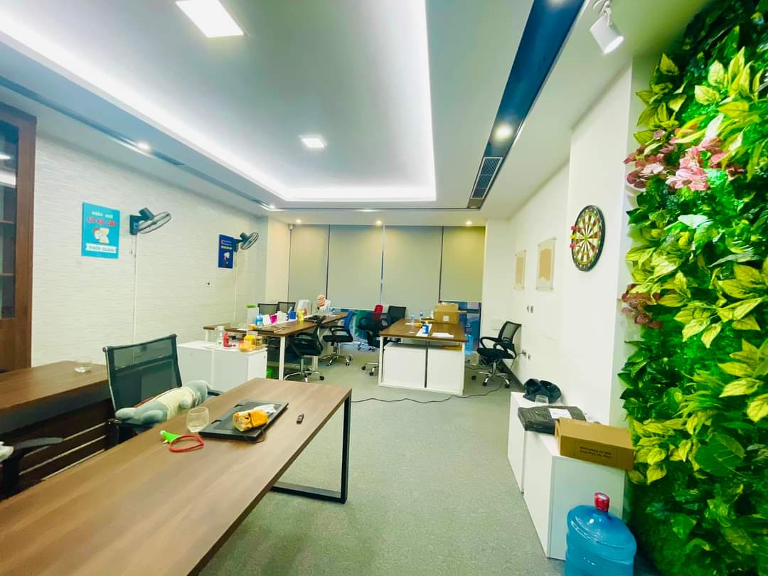 CẦN BÁN GẤP NHÀ MẶT PHỐ THANH XUÂN, LÔ GÓC KINH DOANH ĐỈNH, MẶT TIỀN RỘNG 5 M.