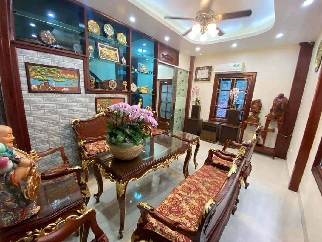 SIÊU PHẨM TRUNG TÂM _ QUẬN ĐỐNG ĐA . LÔ GÓC SIÊU ĐẸP - SIÊU THOÁNG - KINH DOANH VÔ ĐỐI - VỈA HÈ RỘNG NHƯ ĐƯỜNG - TIỀM NĂNG CỰC HÓT.