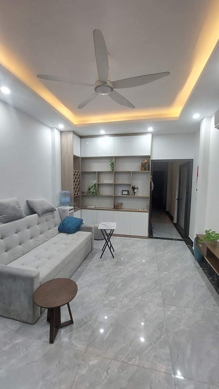 MẶT PHỐ CỰC HIẾM _ TT QUẬN ĐỐNG ĐA . LÔ GÓC SIÊU ĐẸP - SIÊU THOÁNG - KINH DOANH VÔ ĐỐI - VỈA HÈ RỘNG NHƯ ĐƯỜNG - TIỀM NĂNG CỰC HÓT.