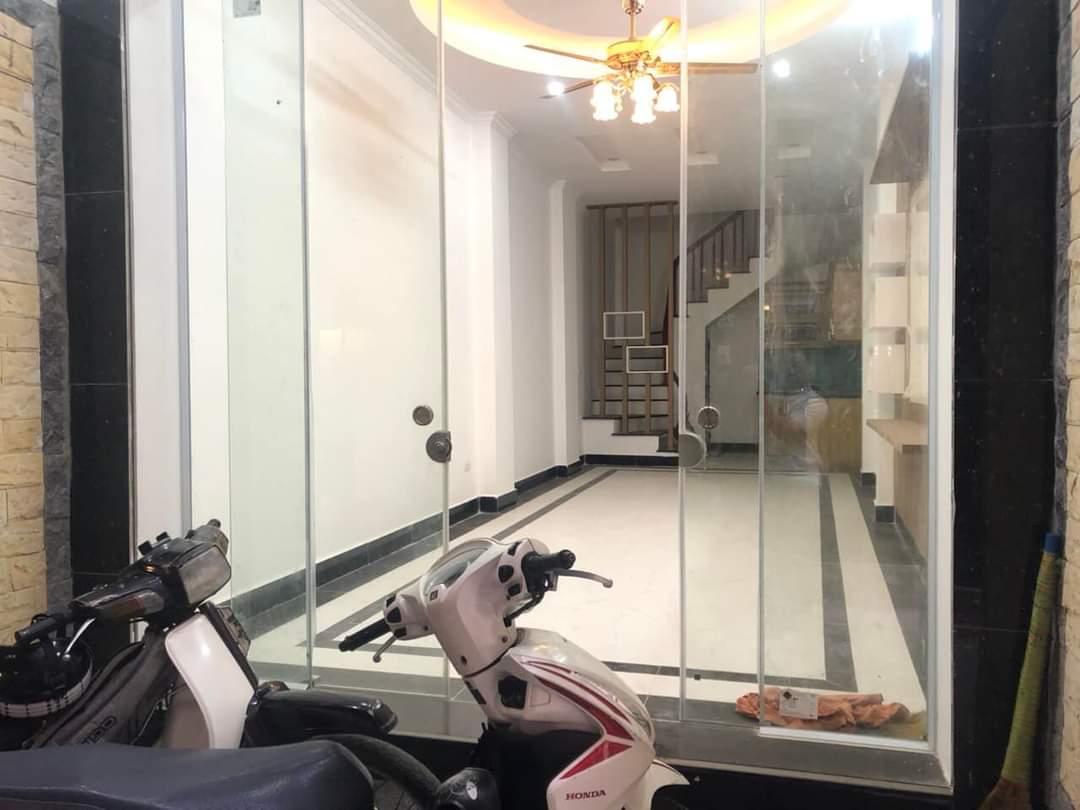 NHÀ ĐẸP GIÁ RẺ TÂN MAI - NGÕ NÔNG GẦN PHỐ - Ở LUÔN 38m2 x 4T Giá 4.3 tỷ