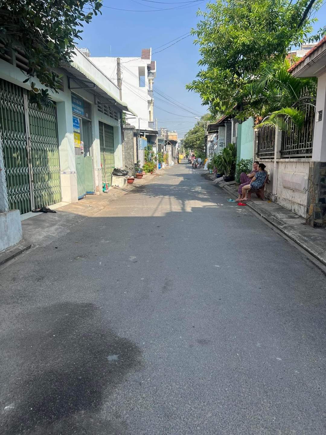 Hẻm xe hơi, nhà 3 tầng, 57,5m2, phường Tăng Nhơn Phú A, Quận 9, Thủ Đức. Giá chỉ 4.6 tỷ. Pháp lý chuẩn, hoàn công đầy đủ.