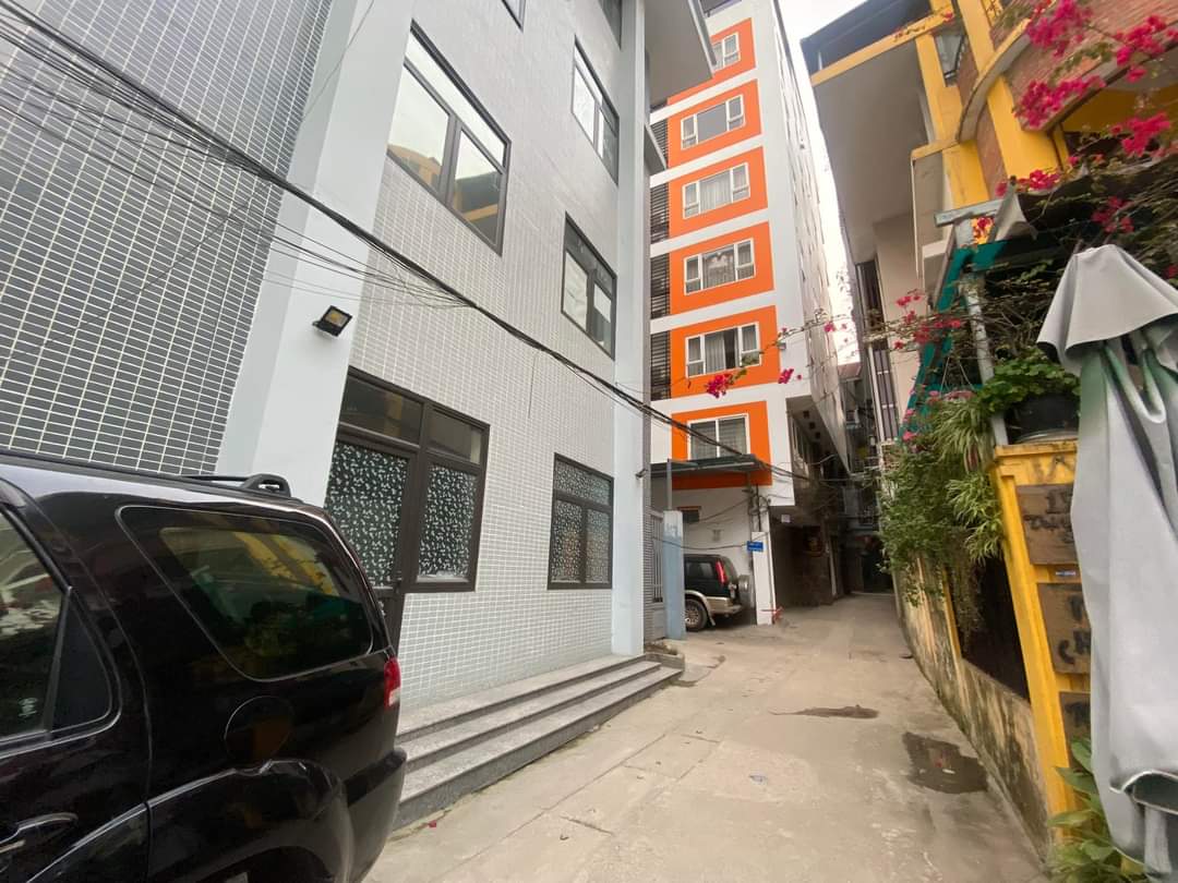 THUNG LŨNG HOA, CÔNG VIÊN NƯỚC, BÁN NHÀ PHỐ ĐI BỘ TRỊNH CÔNG SƠN, TÂY HỒ,55M, 12 TỶ