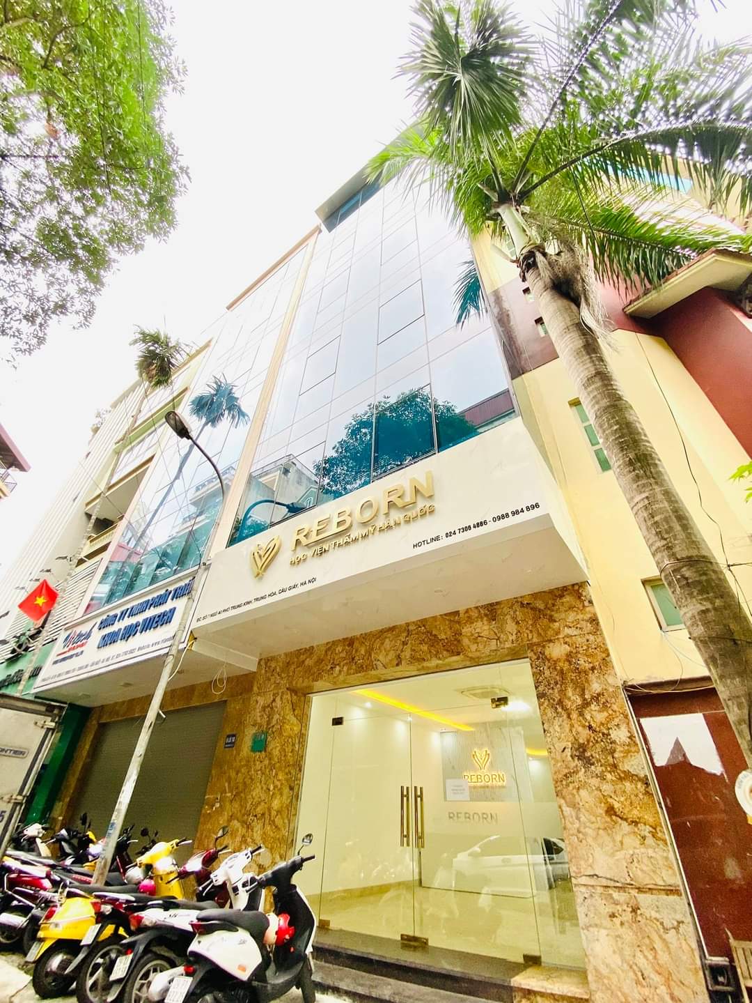 Siêu Phẩm Building Tại Phố Trung Kính Thang Máy - Dòng Tiền