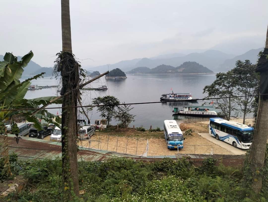 .BÁN TUYỆT PHẨM CÓ MỘT KHÔNG HAI SIÊU TIỀM NĂNG, SIÊU VÍP, SIÊU HẠT RẺ, BÁM SÔNG ĐÀ THÍCH HỢP XÂY DỰNG KHÁCH SẠN, NHÀ HÀNG