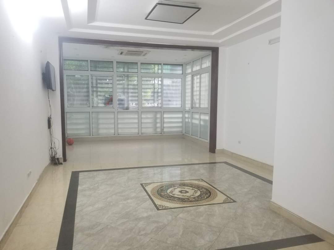 CHÍNH CHỦ BÁN NHÀ MẶT PHỐ TRUNG KÍNH,KINH DOANH, ÔTÔ ĐỖ CỬA, DT 87M, GIÁ 36.8 TỶ.