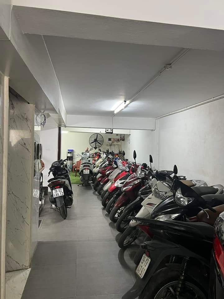 Bán gấp nhà Âu Cơ Tây Hồ 128m, 6 tầng ,mặt tiền khủng 6m dòng tiền khủng giá cực tốt