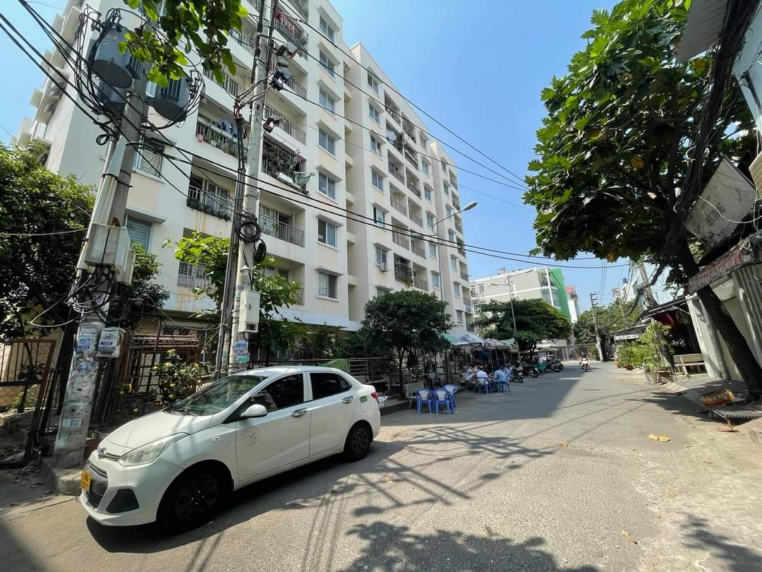 NHÀ ĐẸP NGUYỄN SỸ SÁCH P15 TÂN BÌNH 40M2 2 TẦNG 2PN CHỈ HƠN 3 TỈ