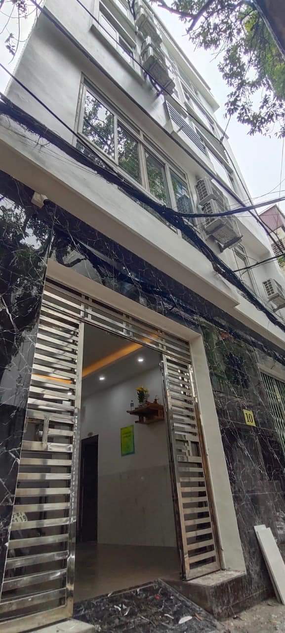 Bán CCMN Khương Thượng 72m2 9 phòng khép kín DT 600tr/ năm, giá hơn 9 tỷ