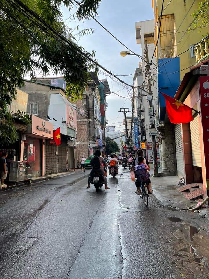 Bán nhà mặt phố Xuân Đỉnh, kinh doanh đa ngành nghề