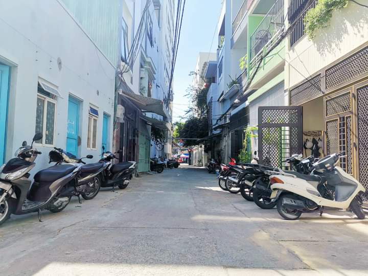 BÁN NHÀ 2 TẦNG RẺ NHẤT TRUNG TÂM HẢI CHÂU ĐI ĐÂU CŨNG TIỆN 3.1 TỶ ĐẤT GẦN 90M2