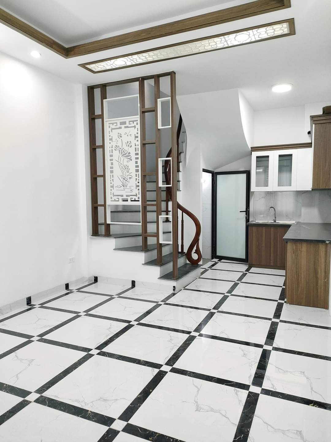 Giảm sâu tháng này Phúc Lợi,Long Biên.30m2 , 4 tầng , 3.8MT. Chỉ 2,6tỷ