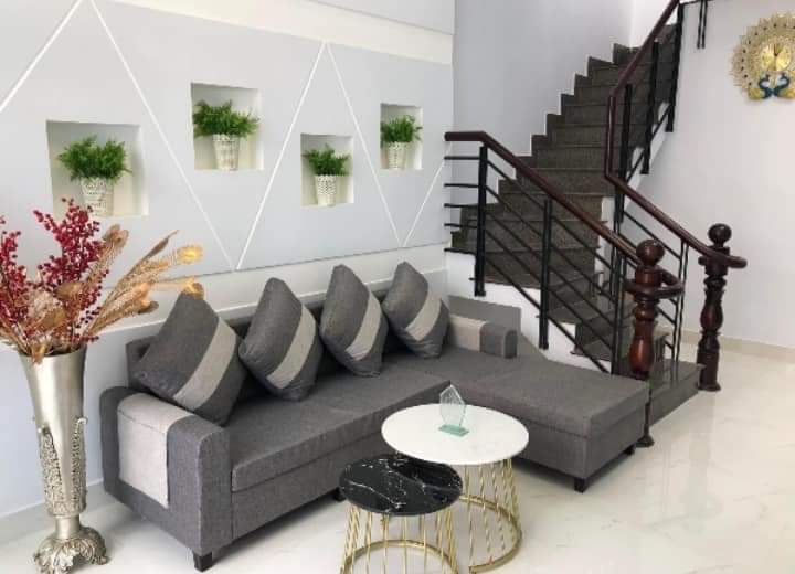 Bán nhà Thạch Lam, hxh, 4.5m x 15m, 2L, giá 5.2 tỷ TL.