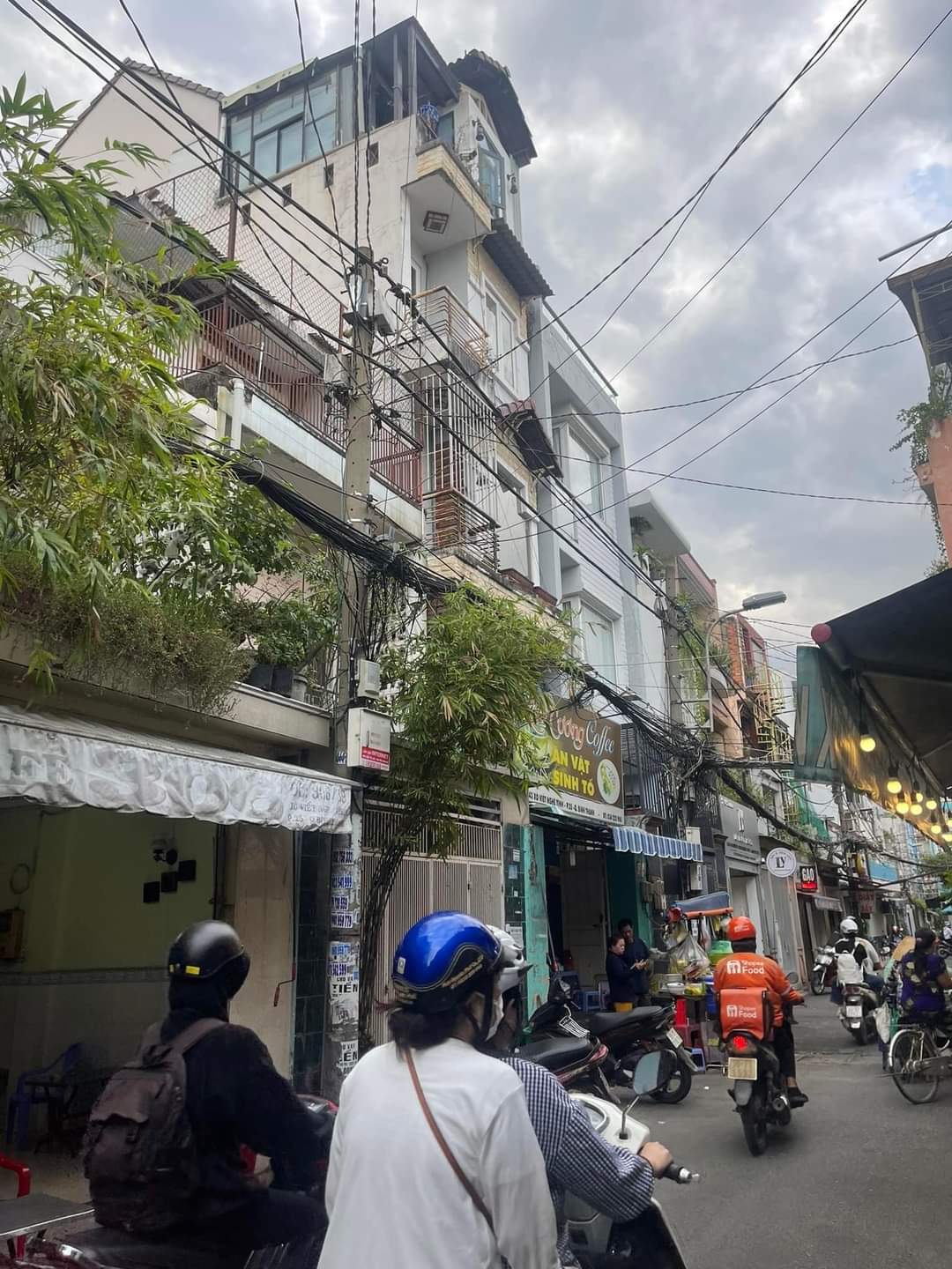 Bán nhà 3 tầng Xô Viết Nghệ Tĩnh Bình Thạnh. Diện tích 82m2. Giá 10.5 tỷ